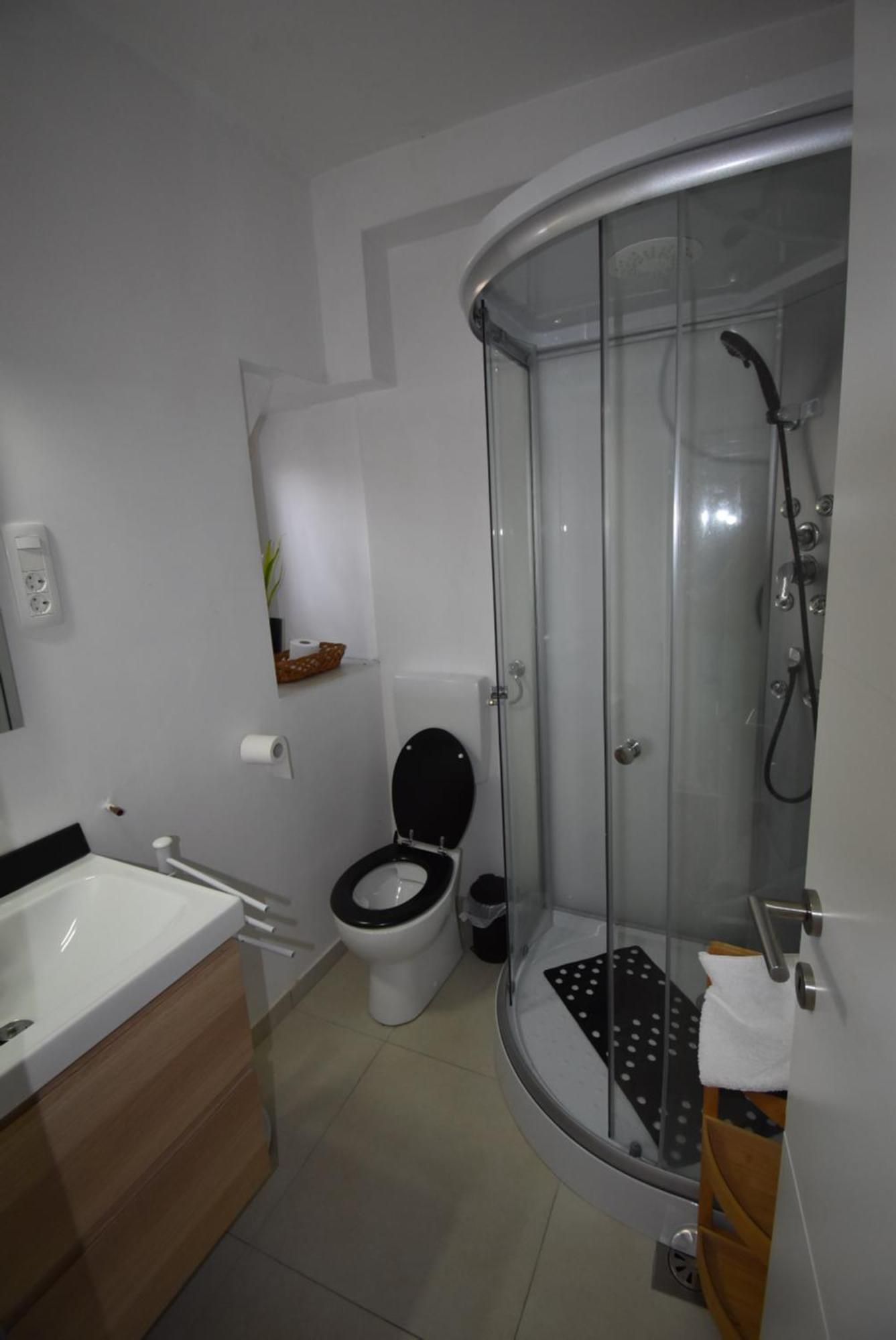 Apartments Free Alps, Massage & Wine Bovec Exterior foto
