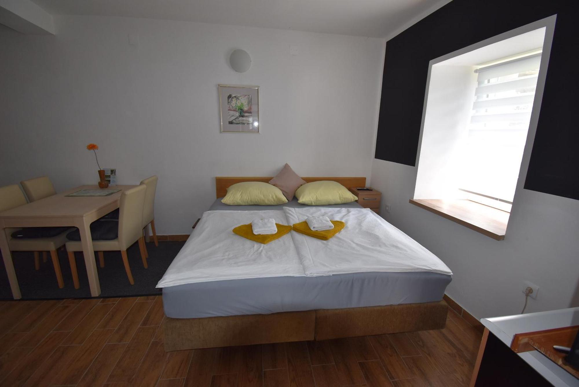 Apartments Free Alps, Massage & Wine Bovec Exterior foto